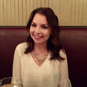 Meet your Posher, Dana
