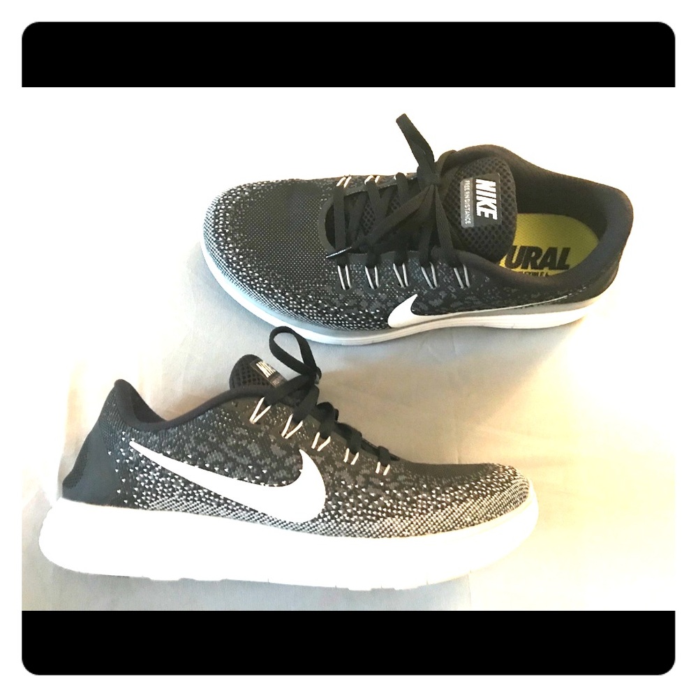 Nike after Run Shoes