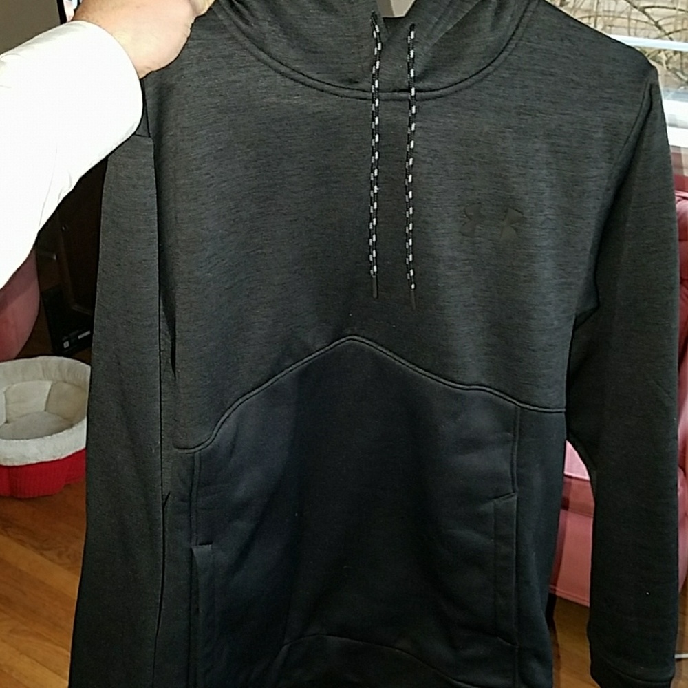 Under armour loose hoodie sz L