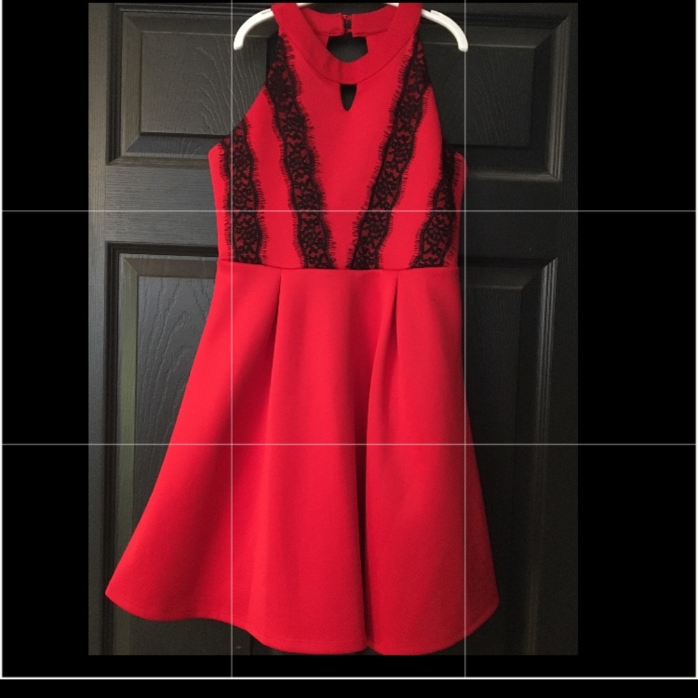 Beautiful dress girls large fits like 14.