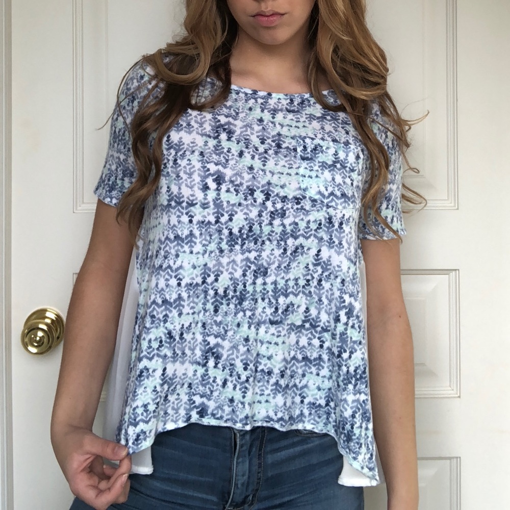 abercrombie blouse with a seethrough back