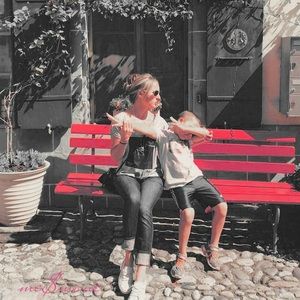 Meet your Posher, Connie