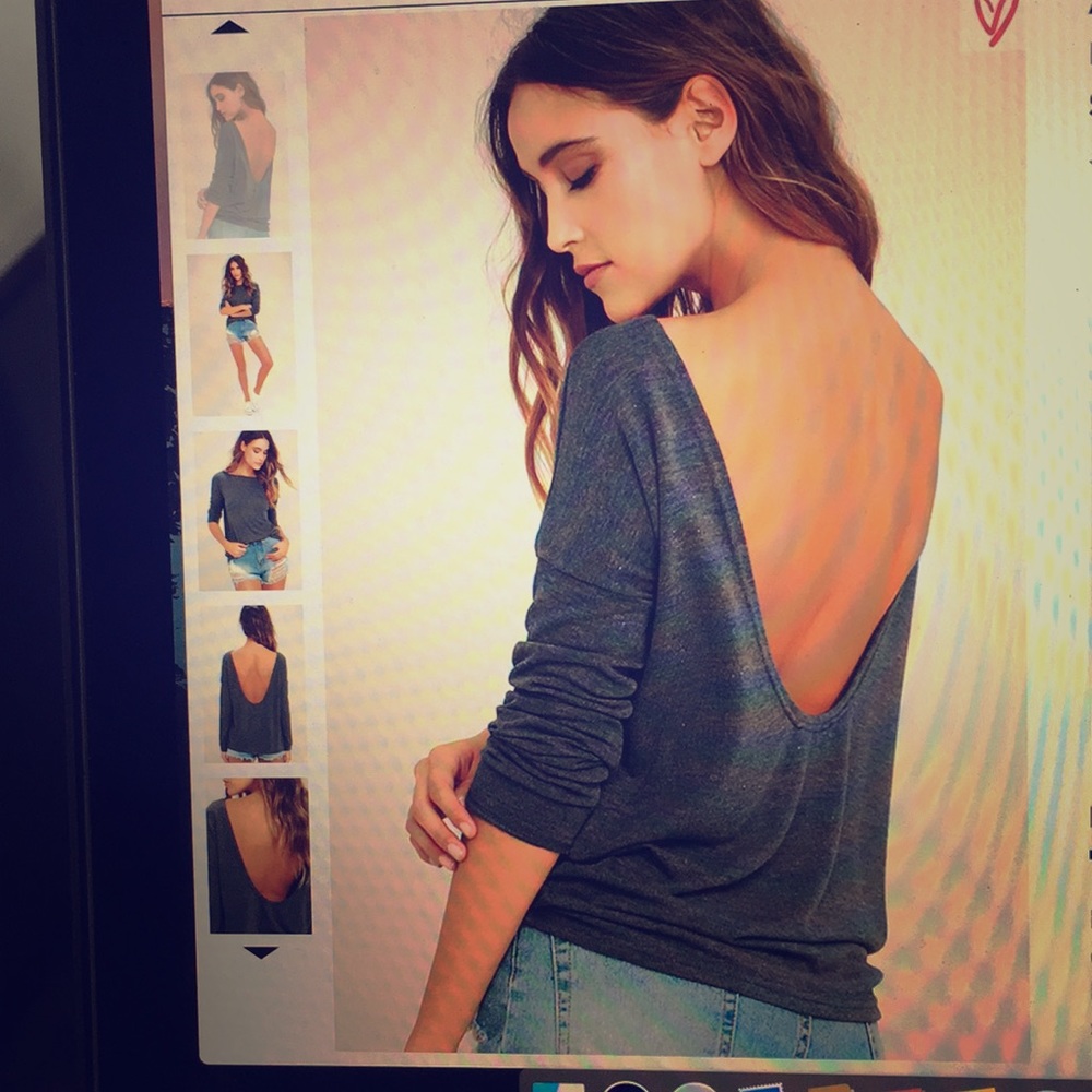 Backless sweater / long sleeves
