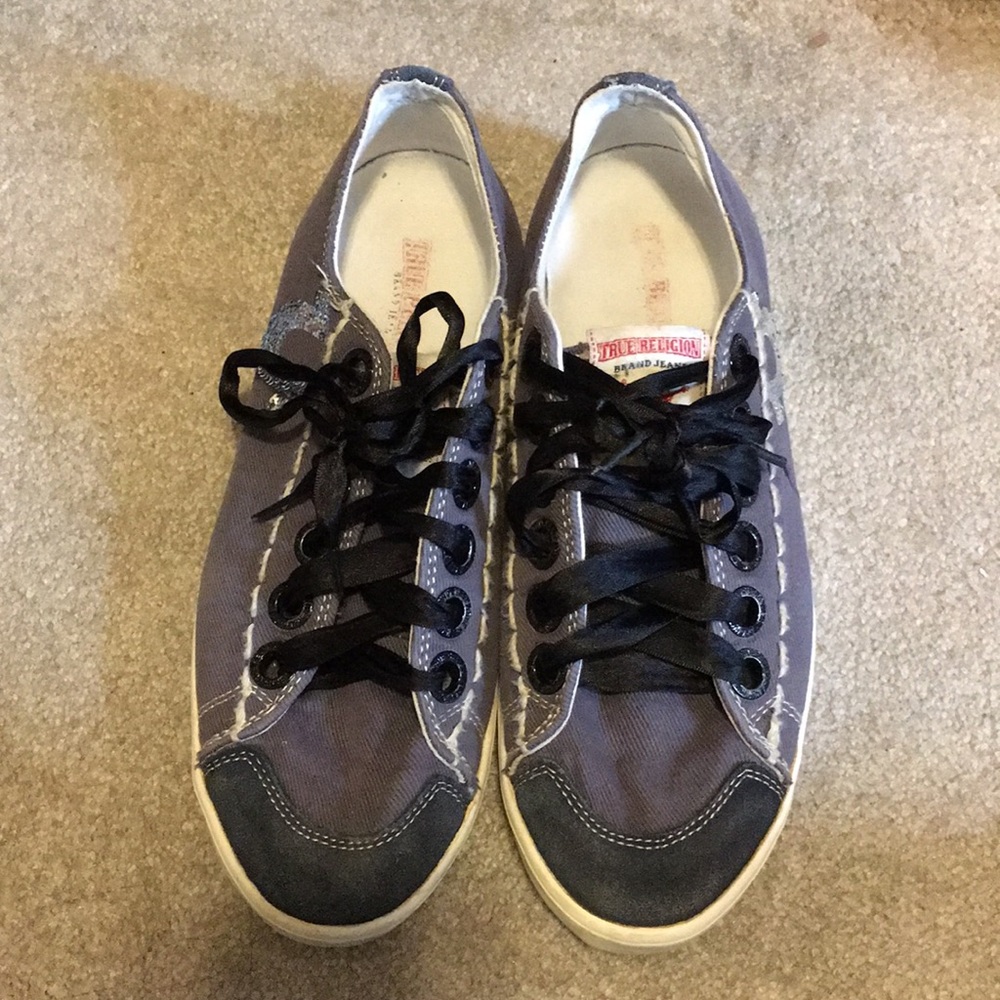 True religion canvas tennis shoes