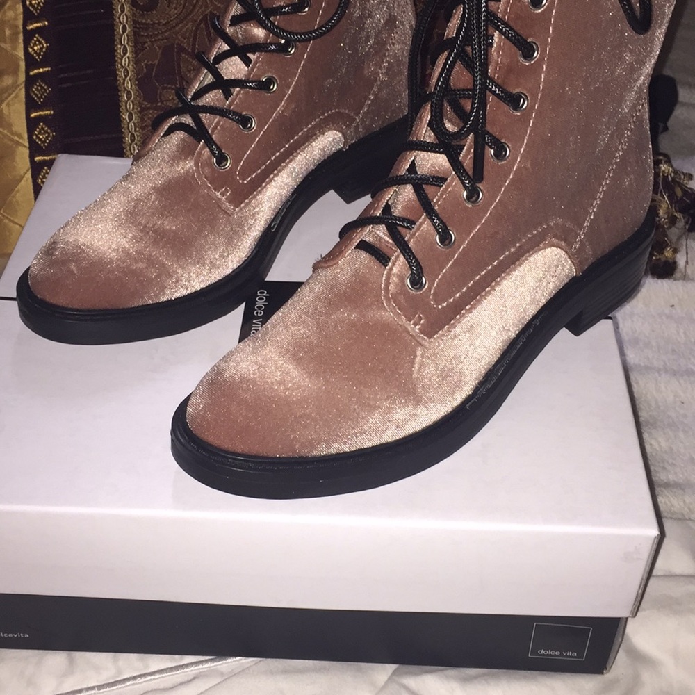 🔵🔵 DOLCE VITA 🔵🔵 ROSE VELVET MOTO BOOTS NWT - Picture 6 of 15