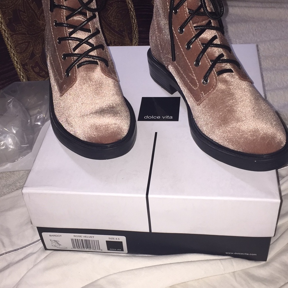 🔵🔵 DOLCE VITA 🔵🔵 ROSE VELVET MOTO BOOTS NWT - Picture 5 of 15
