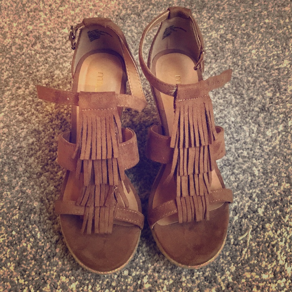Brown wedge shoes