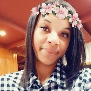 Meet your Posher, Shemelle