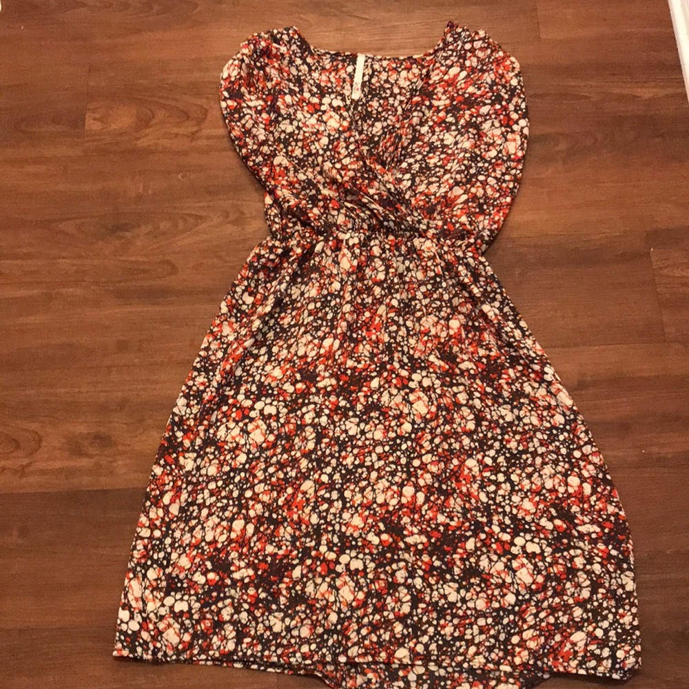 Sleeveless sundress with flattering cinched waist