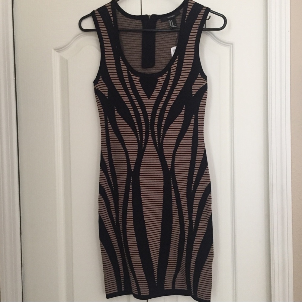 Forever 21 NWT Black and Tan Bodycon Dress