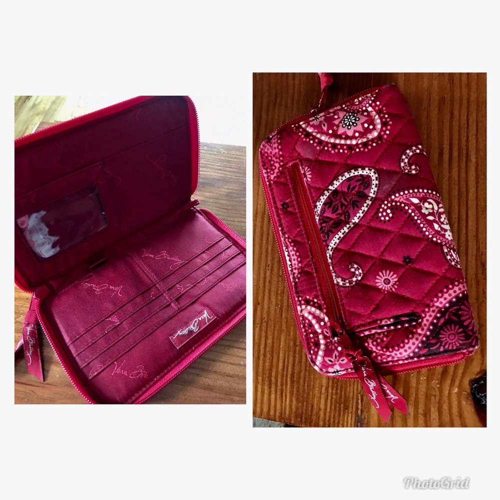Vera Bradley Wristlet
