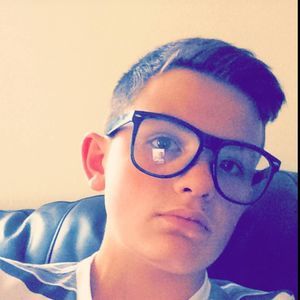 Meet your Posher, Josiah