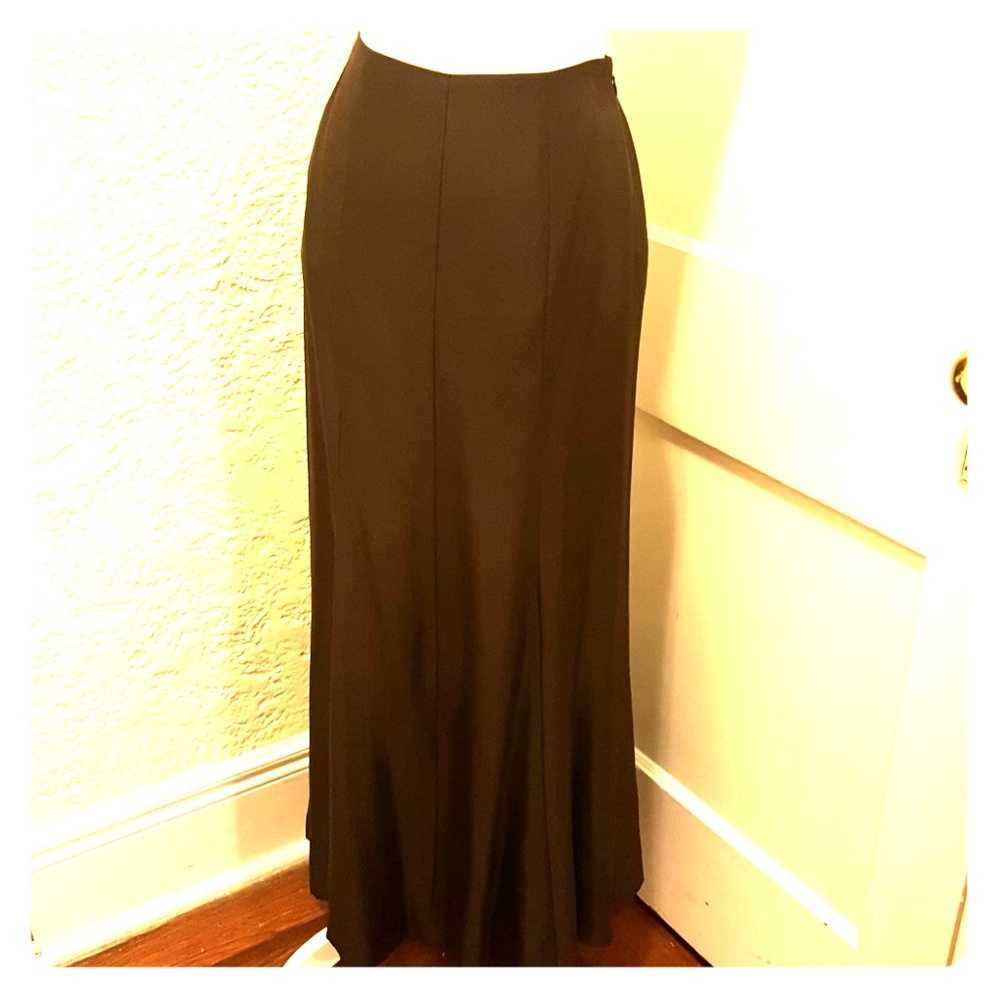 Ann Taylor Maxi silk skirt. Brown. Sz 4p