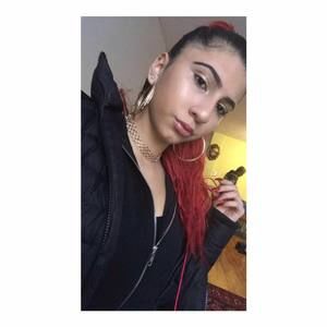 Meet your Posher, Narmin