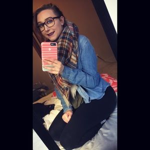 Meet your Posher, Kimberlee