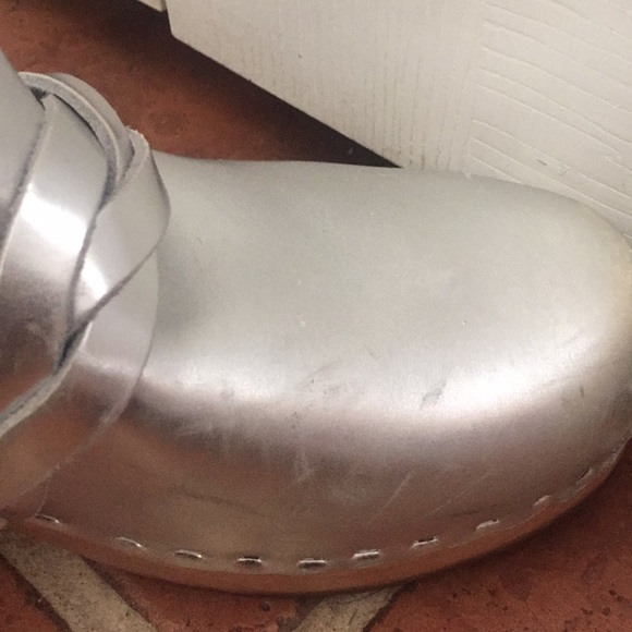 Custom silver Sven boots - Picture 4 of 8