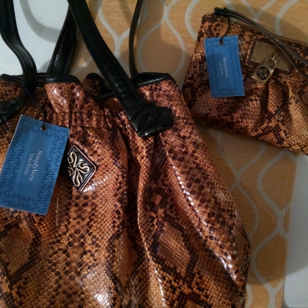 Vera Wang purse w/ matching clutch