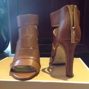 Michael Kors Gisele open toe sandal