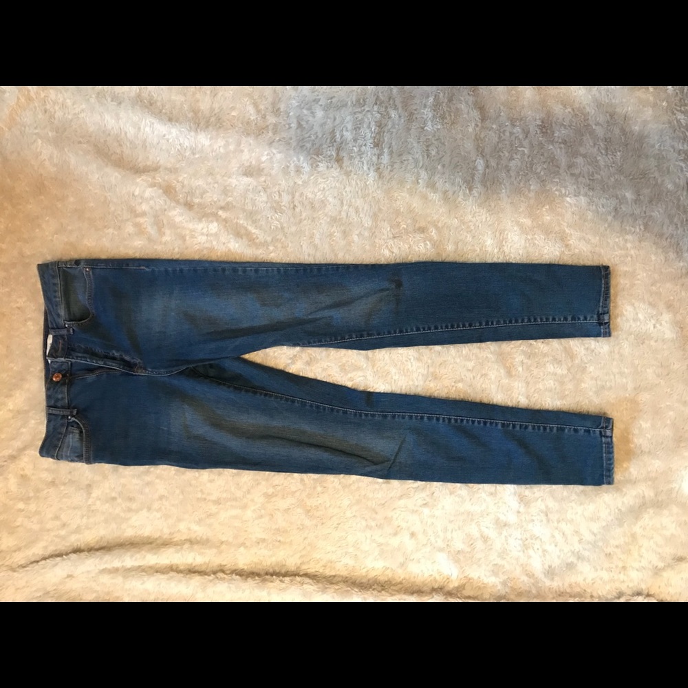 High waisted medium wash jeans