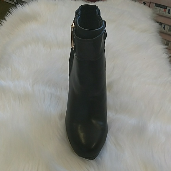 Bootie - Picture 4 of 7