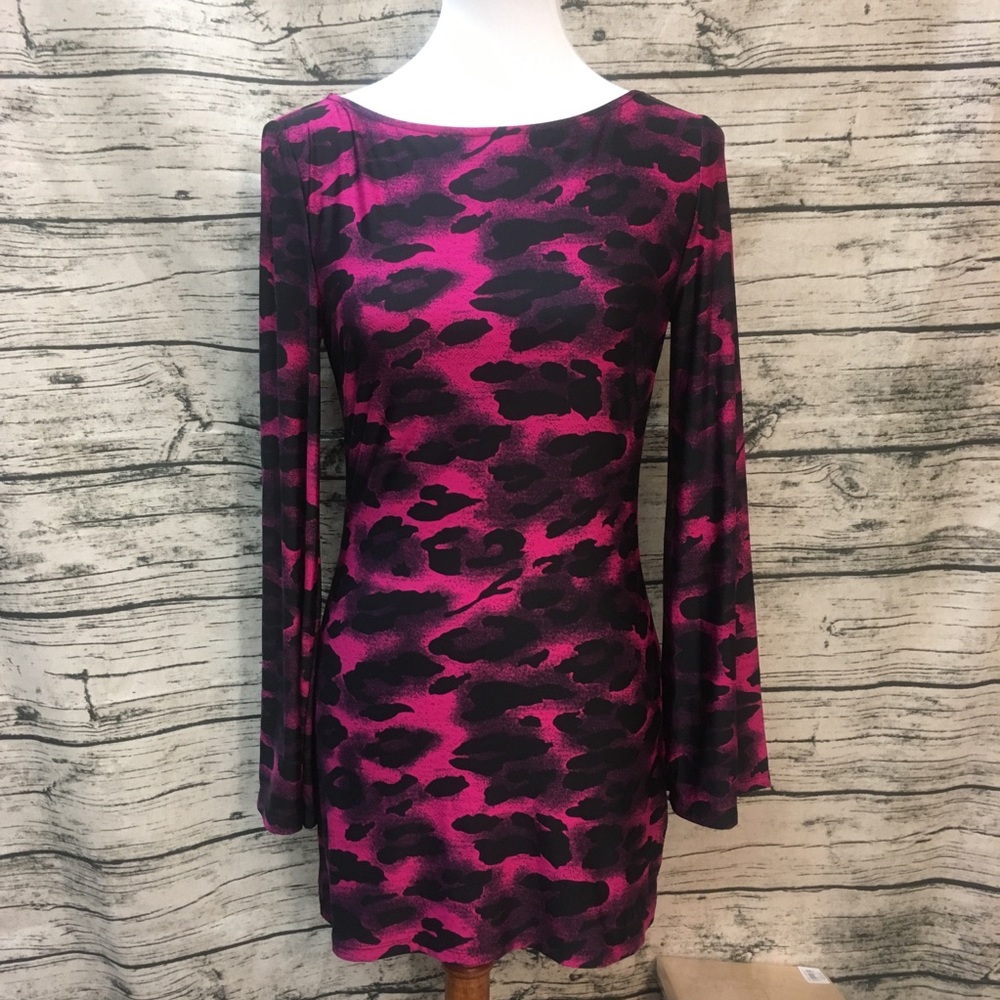 Rue 21 Pink Leopard Bell Sleeve Mini Dress Sz M