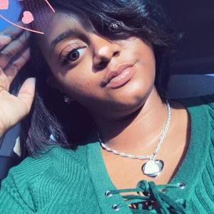 Meet your Posher, Jasmine