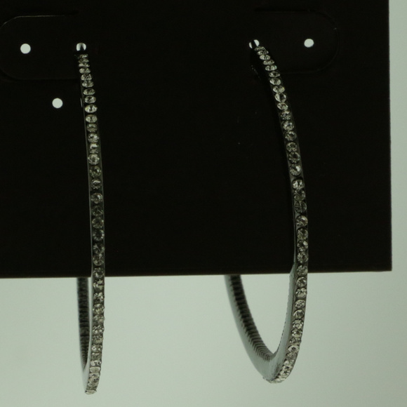 NWT gun metal pave crystal pin catch hoop LTDE52 - Picture 4 of 8