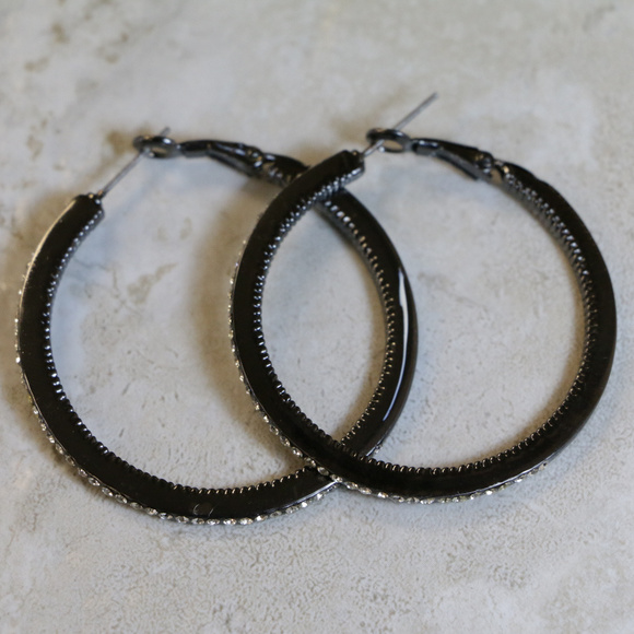 NWT gun metal pave crystal pin catch hoop LTDE52 - Picture 6 of 8