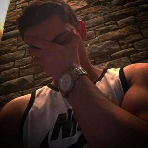 Meet your Posher, Dylan