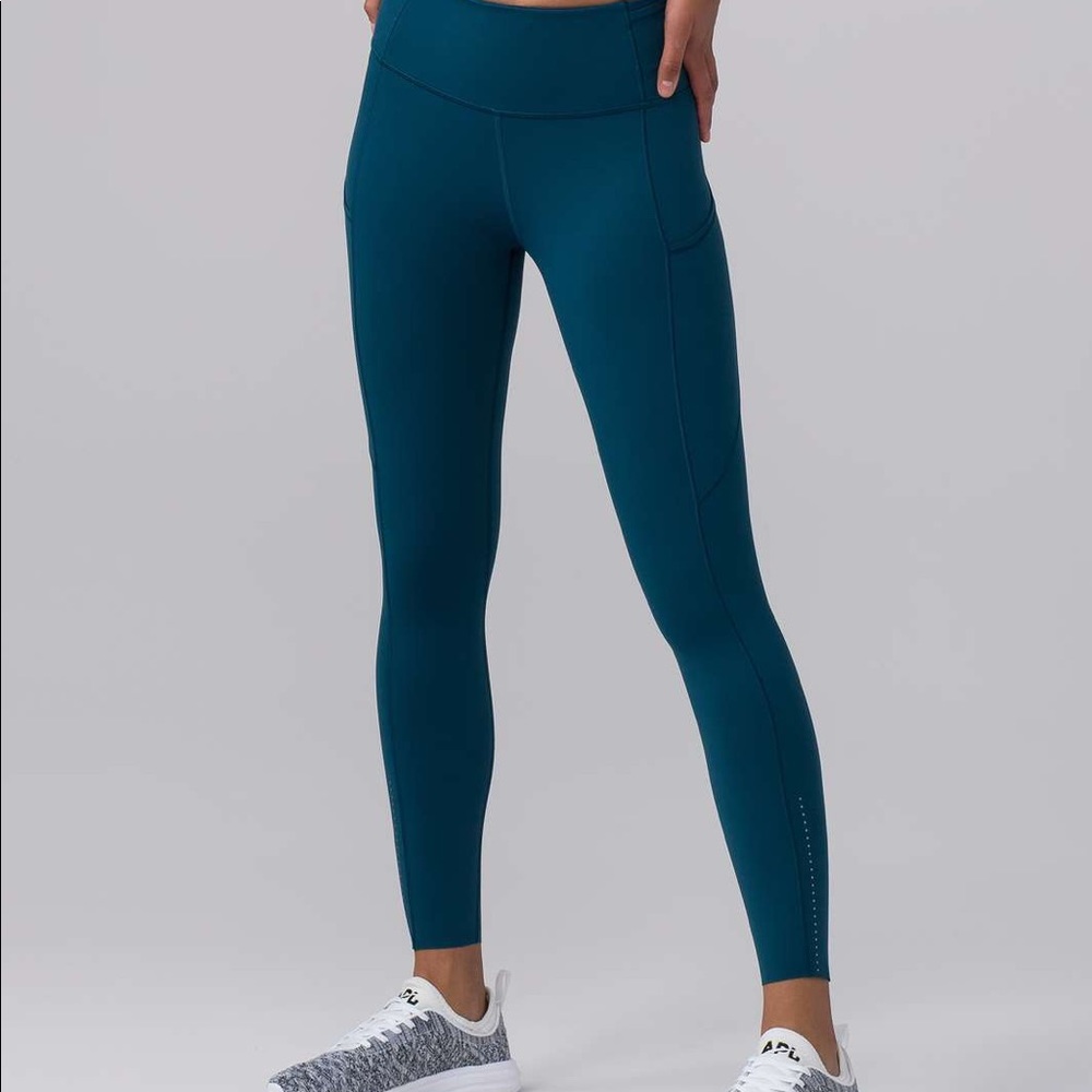 Nile  Blue Fast and Free