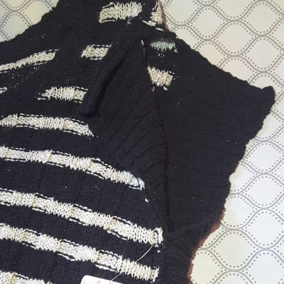 🌹HP🌹 Free People knit flutter top sweater large - Picture 7 of 8