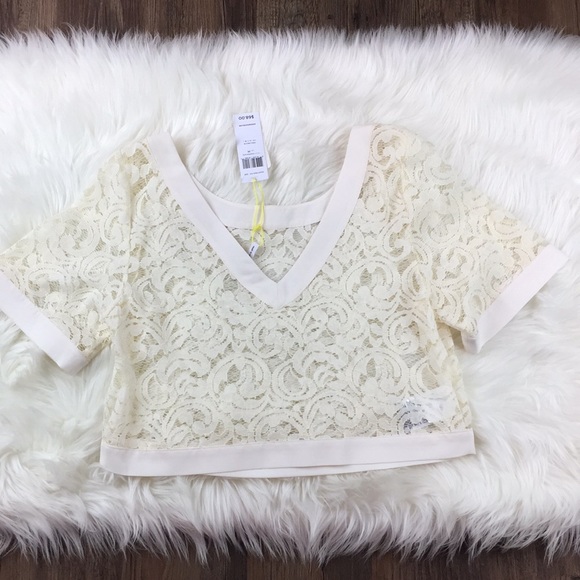 BCBGeneration Whisper White Lace Crop Top - Picture 6 of 7