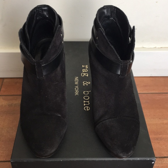 Rag and Bone Suede Harrow boot in Asphalt. - Picture 4 of 8