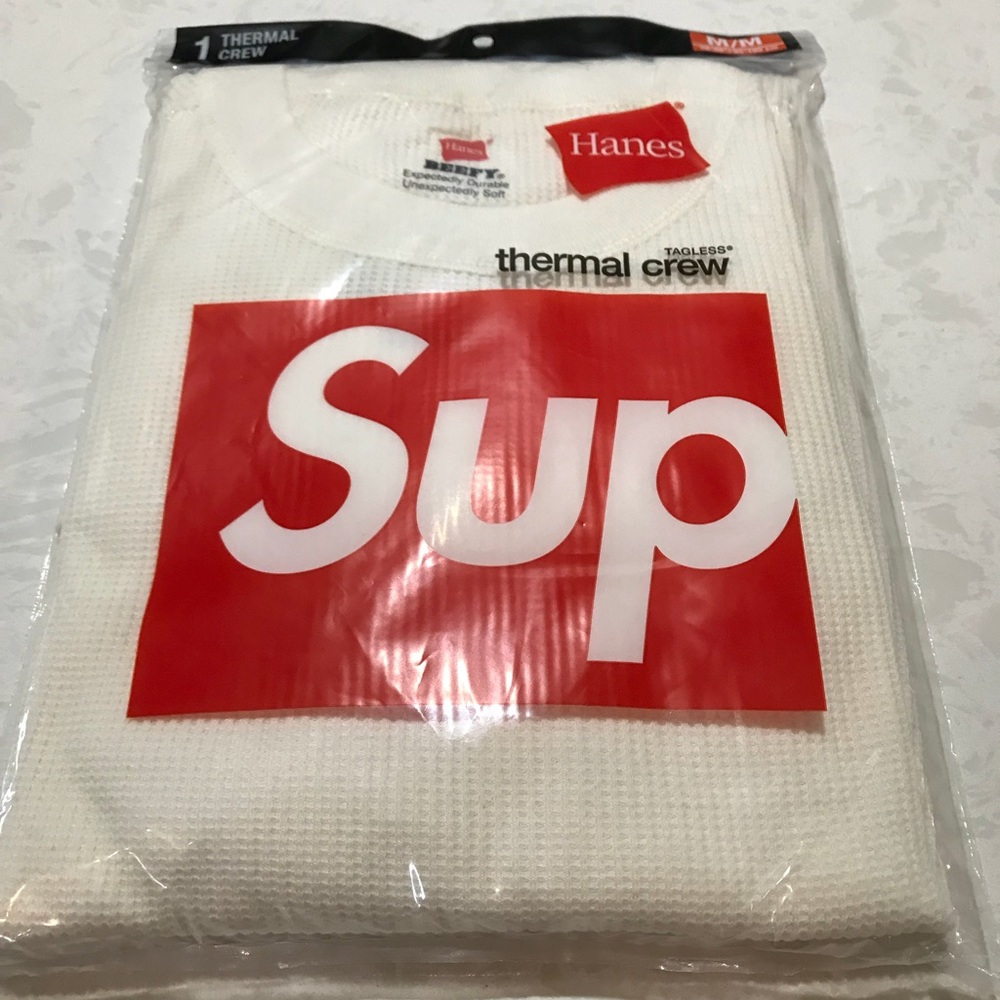 ❤️SOLD❤️Supreme Authentic Thermal size M