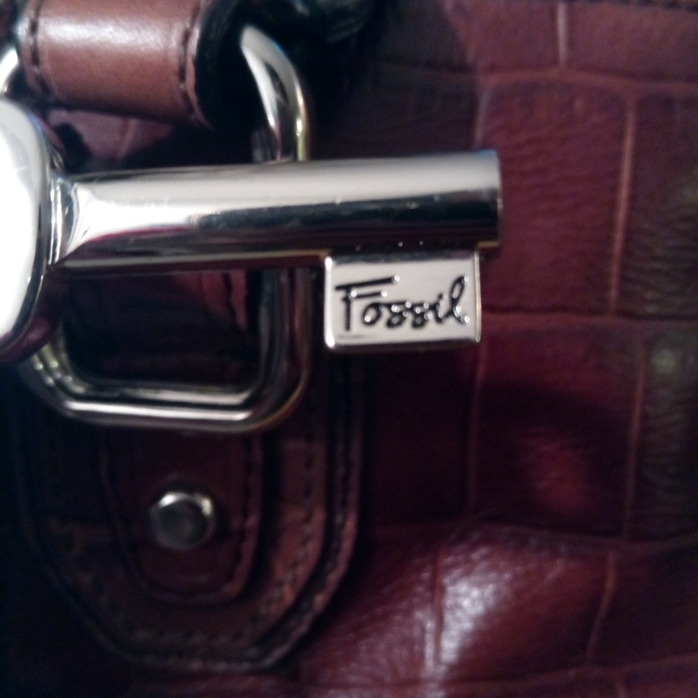 Fossil brown leather purse