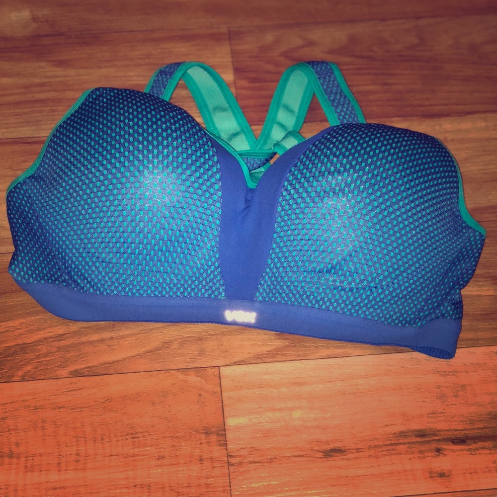 VS high impract sports bra