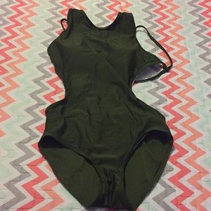 One piece bathing suit