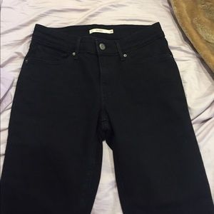 Black Levi jeans