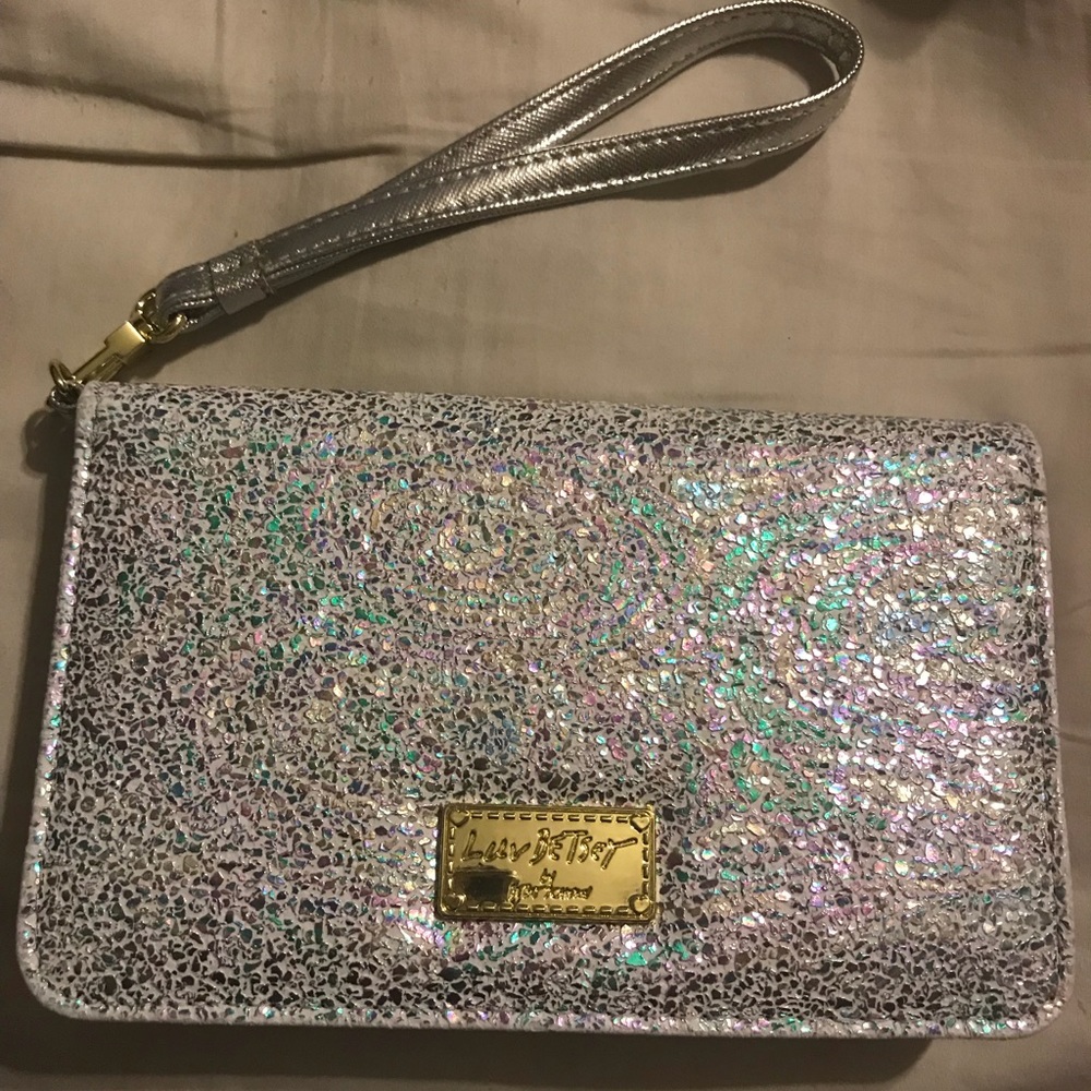 NWOT Betsey Johnson Wallet/Wristlet