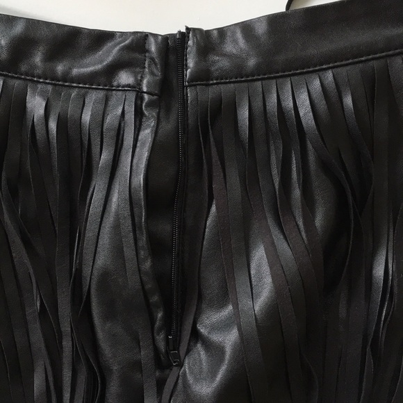 Leather fringe skirt - Picture 5 of 5