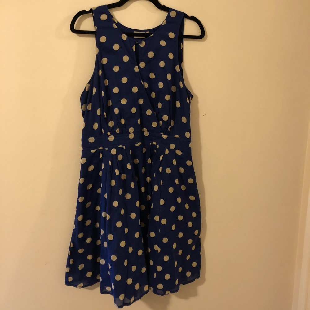 Pin up girl dress