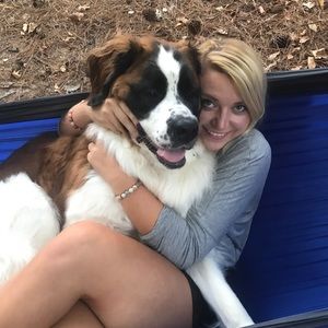 Meet your Posher, Courtney