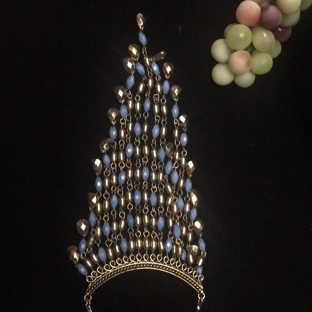 Express burnished gold and blue stone necklace - Picture 4 of 6