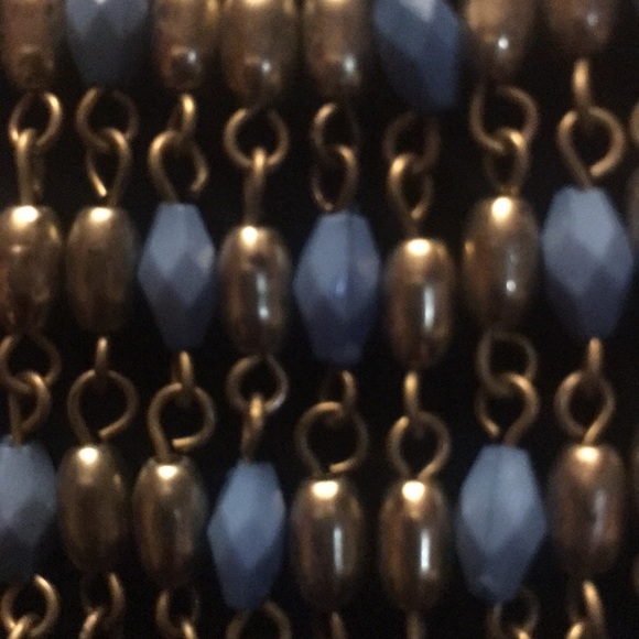 Express burnished gold and blue stone necklace - Picture 5 of 6