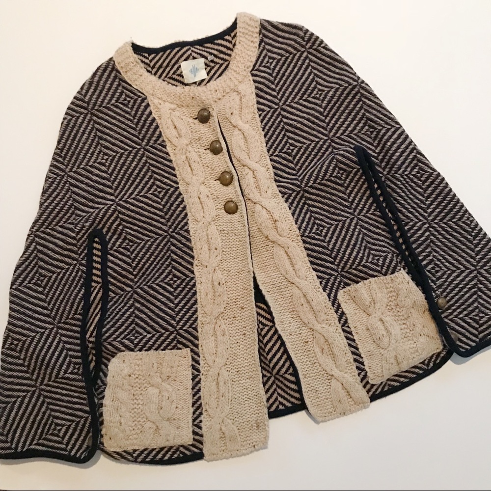 Anthropologie Granna Cabled Poncho Cape Sweater