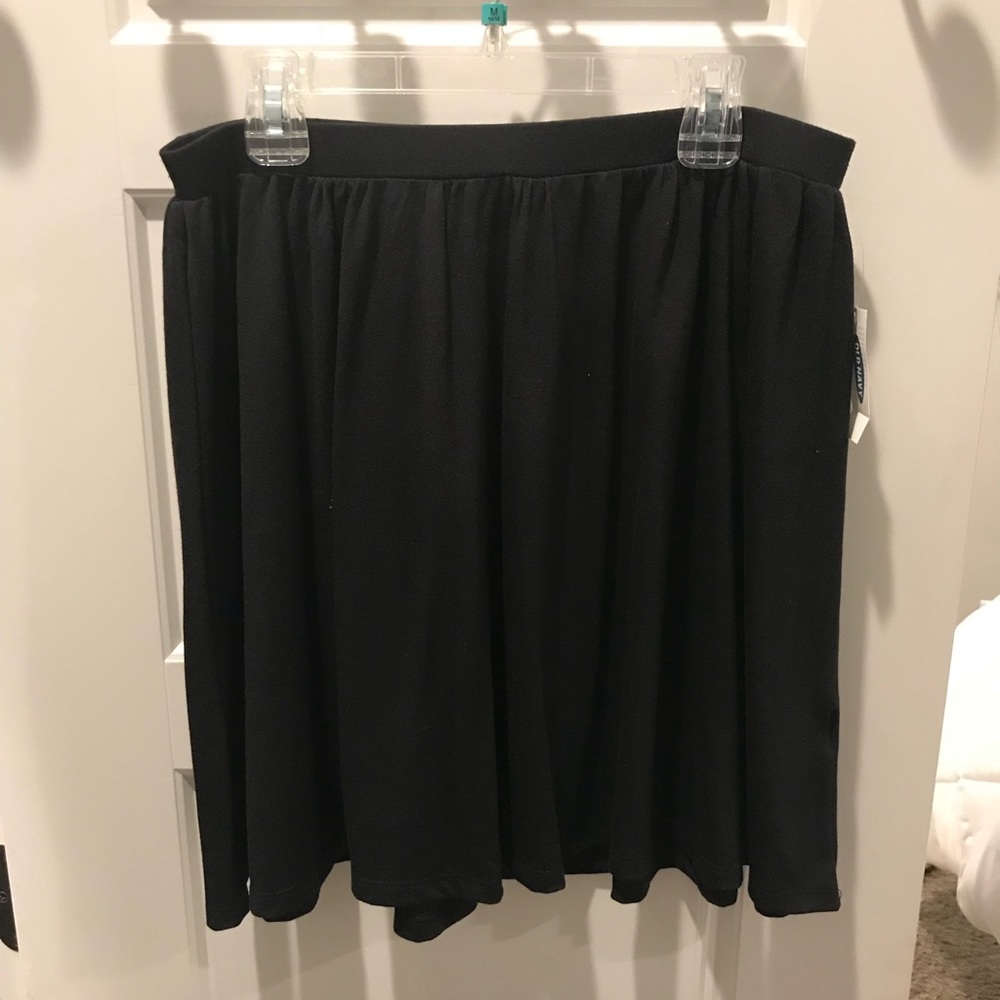 Old Navy skater skirt