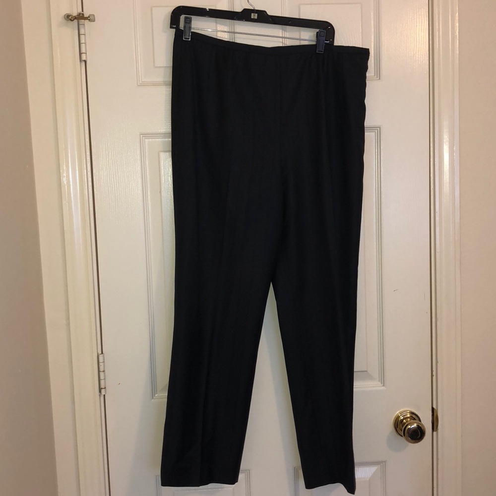 Black trousers