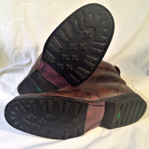 *SOLD*TIMBERLAND EARTH-KEEPERS Brown Leather Boots - Picture 7 of 8