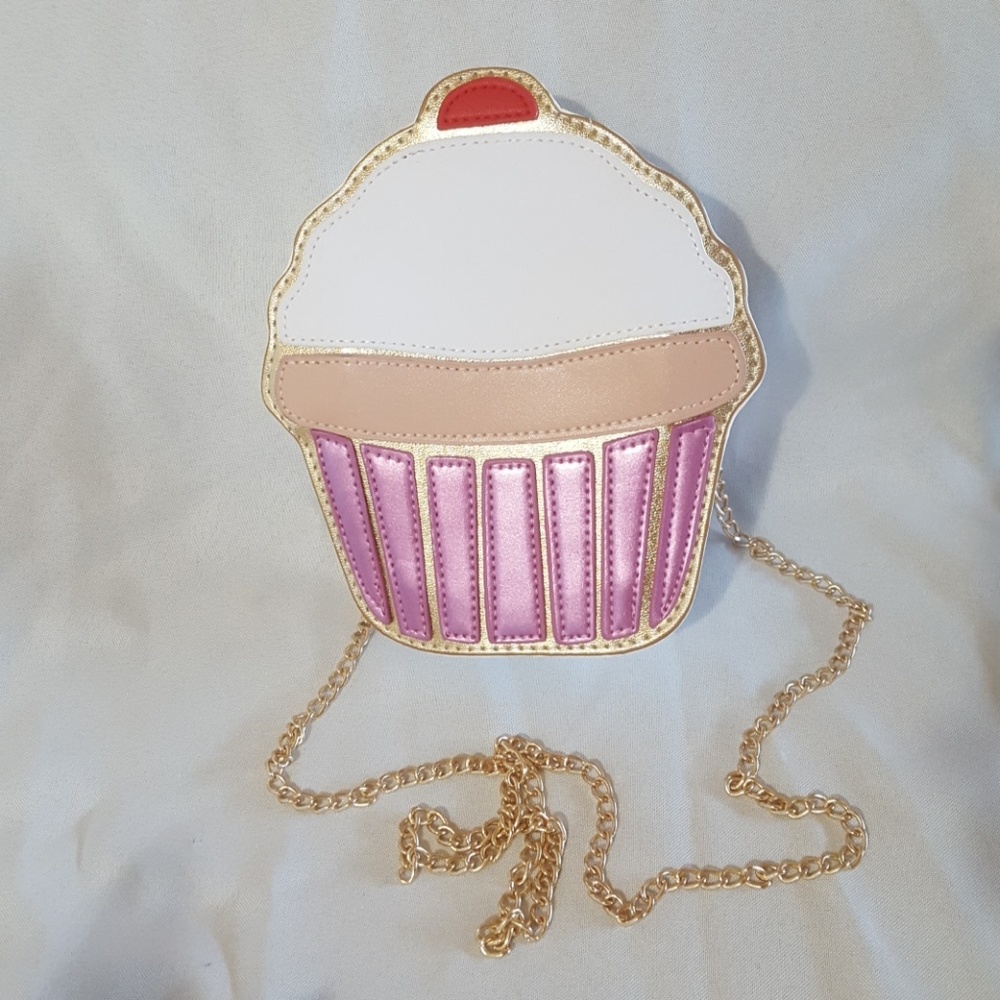 New Cupcake Purse