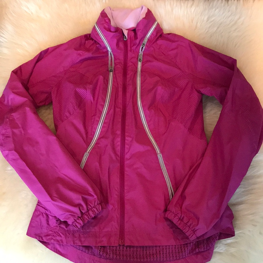 lululemon size 6 waterproof run jacket